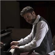Profesor de piano de jazz y clásico para principiantes y avanzados
